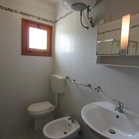 Comfortable By The Sea Apartment *